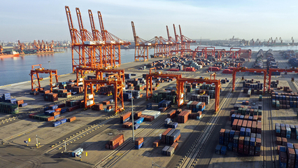 我國(guó)前11個(gè)月外貿(mào)進(jìn)出口保持穩(wěn)定增長(zhǎng)